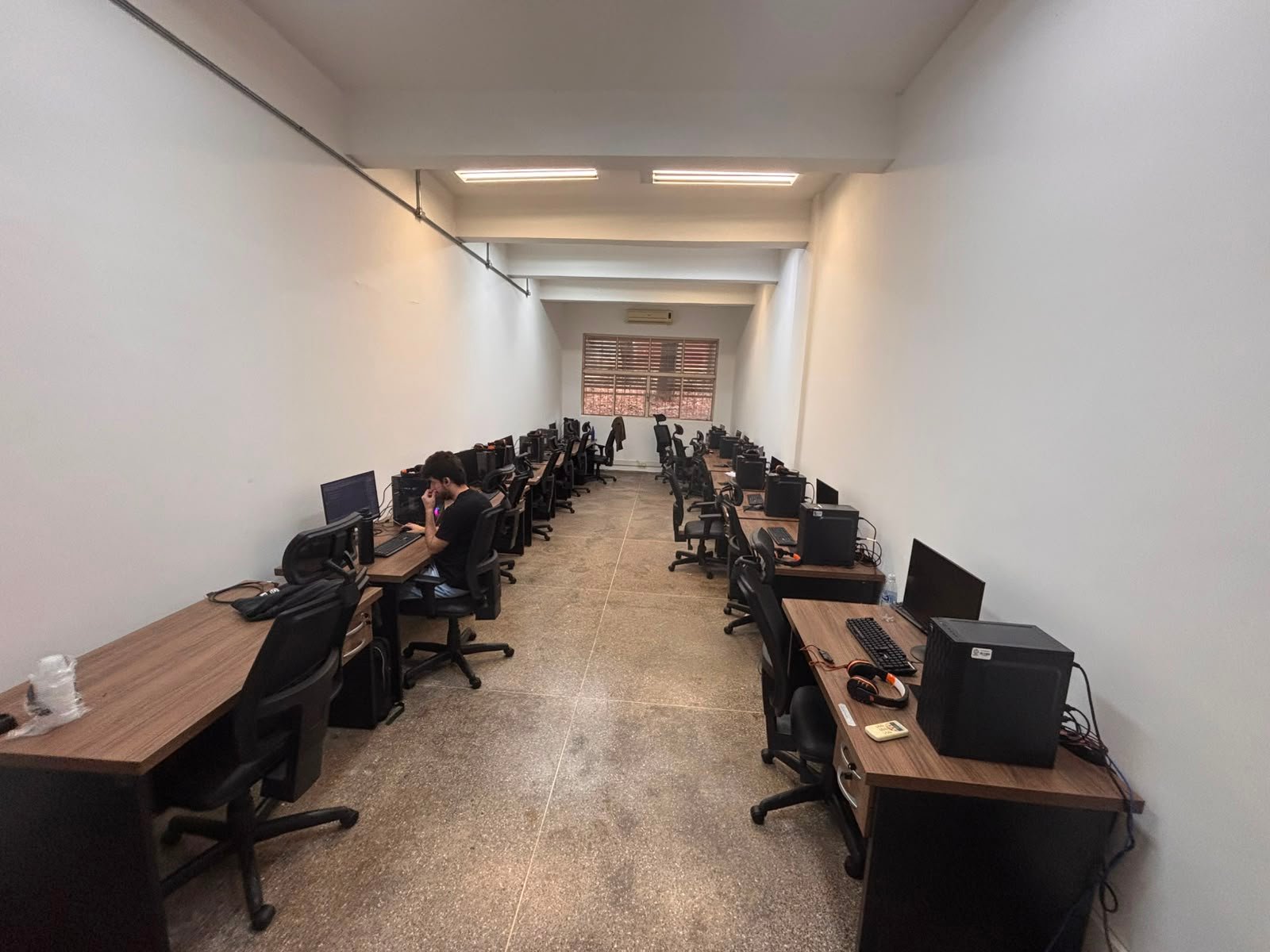 Espaço de trabalho do NUTI, foto 4