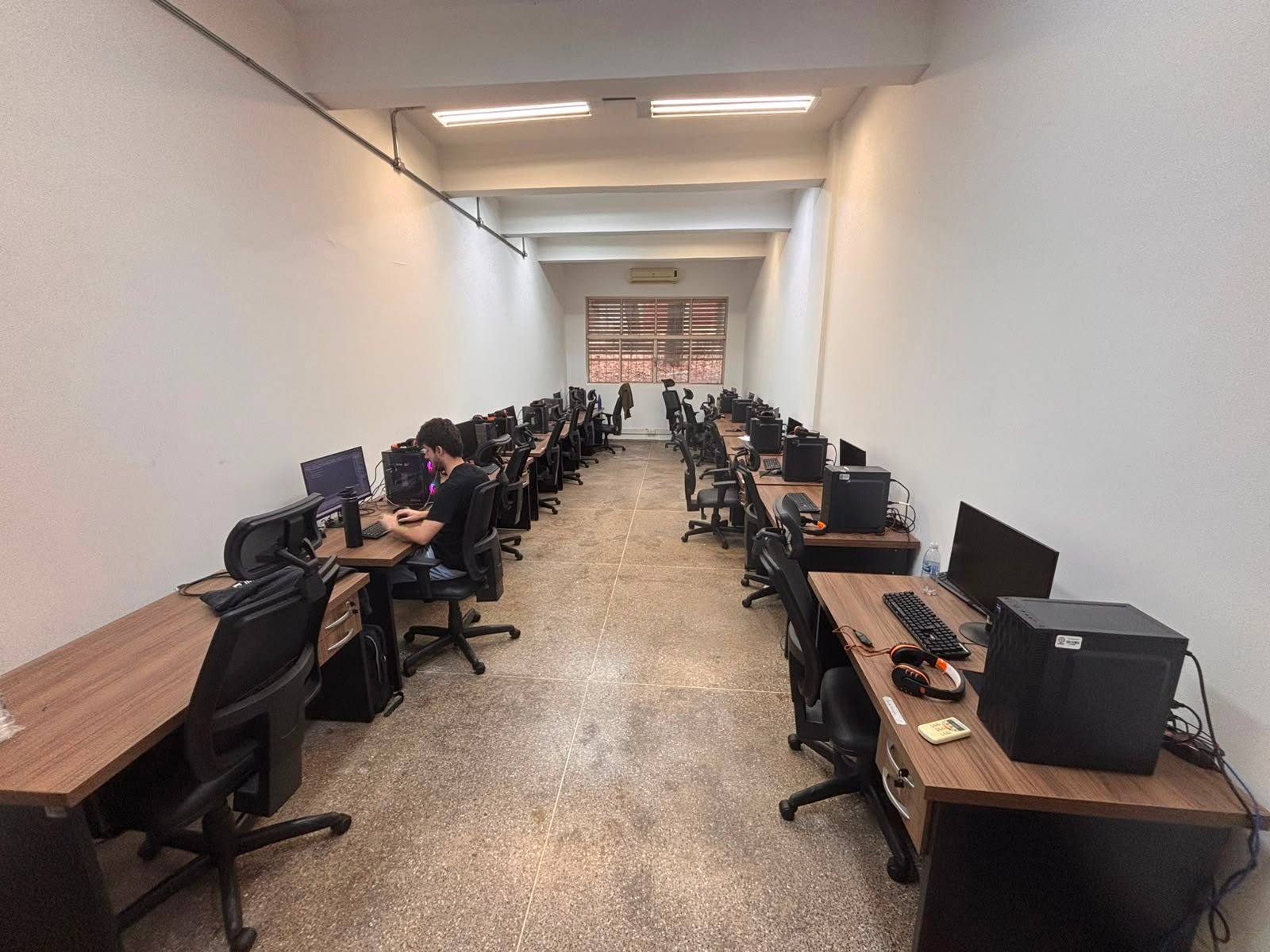 Espaço de trabalho do NUTI, foto 5