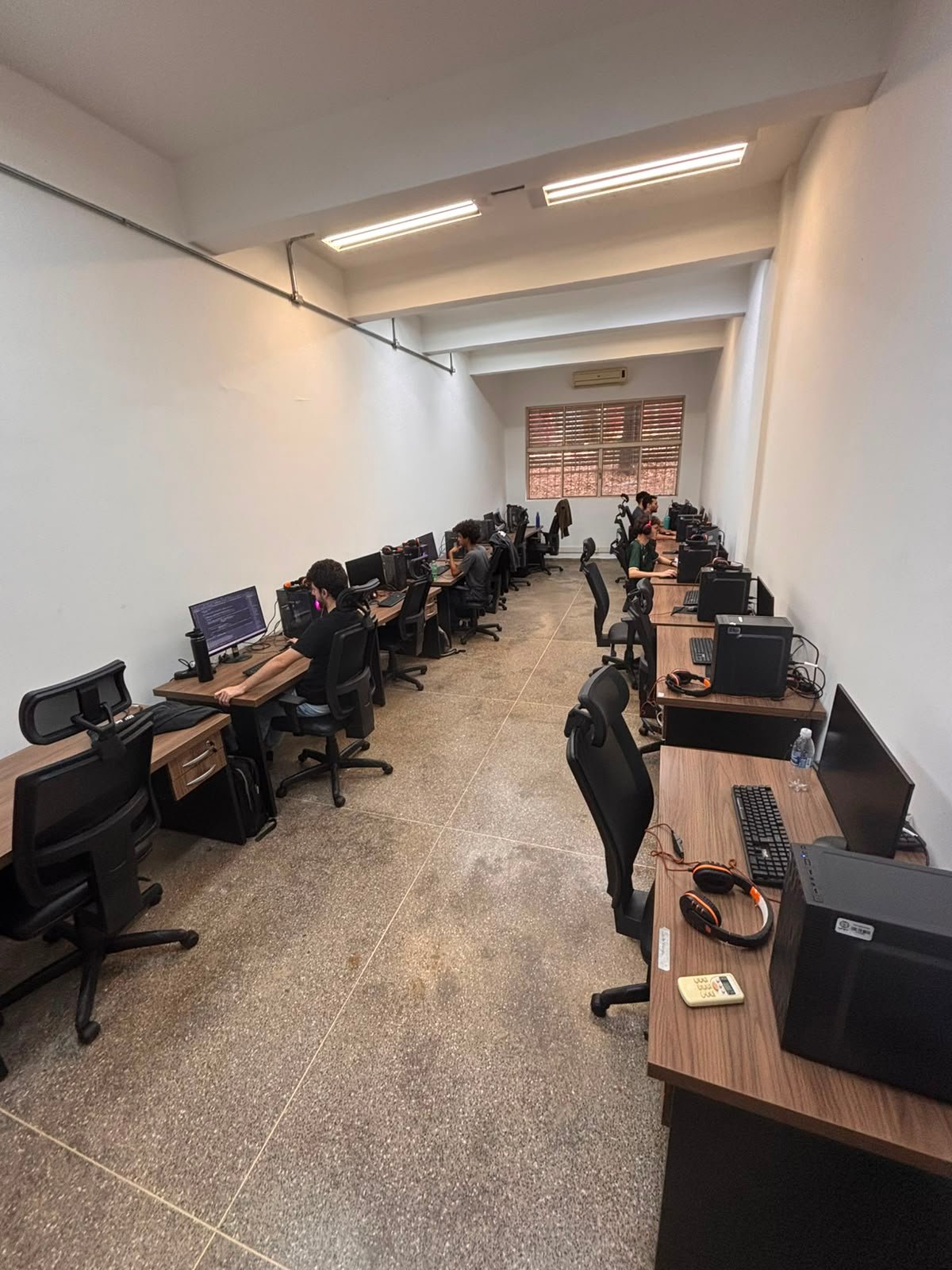 Espaço de trabalho do NUTI, foto 7